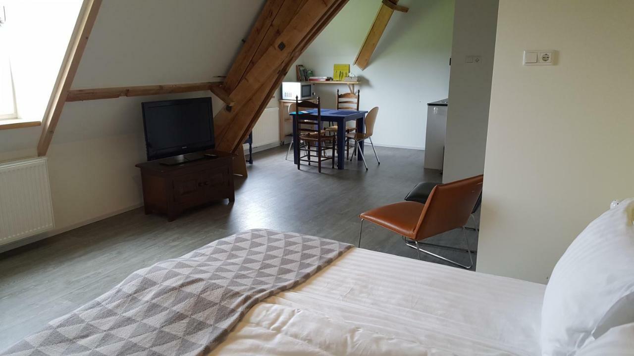 バーレンドレヒト De Gaanderij Bed & Breakfast エクステリア 写真
